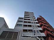 六本木駅より徒歩6分 5階 築43年の賃貸物件