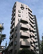 インフィニィティ南青山 3階 築28年の賃貸物件