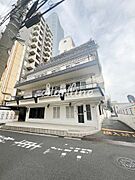 六本木一丁目駅より徒歩8分 2階 築57年3ヶ月の賃貸物件