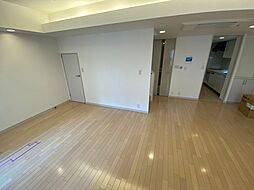 ミリアレジデンス乃木坂（旧ミルーム乃木坂） 503 5階2LDKのリビング/ダイニング