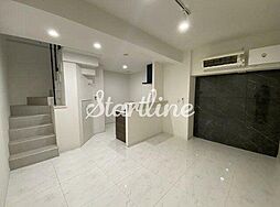 コートヤード表参道 102 1階1LDKのリビング/ダイニング