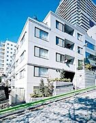 赤坂駅より徒歩5分 1階 築23年10ヶ月の賃貸物件