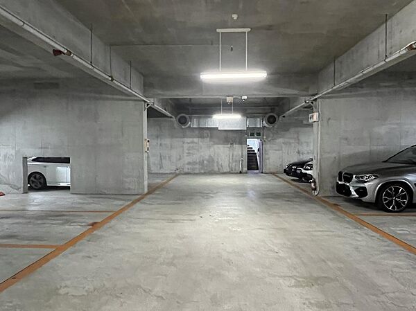 駐車場入口