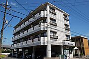 グランドゥール内山の賃貸物件