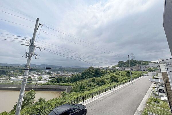 北バルコニーからの眺め（東方向）［2025年6月1日撮影］