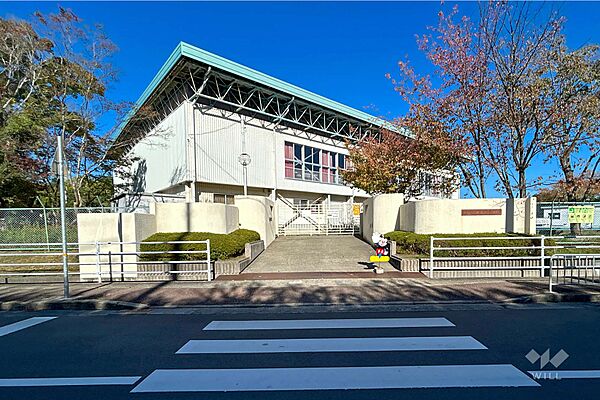 猪名川小学校[公立]の外観