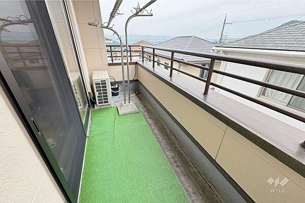 南側バルコニー［2025年6月8日撮影］
