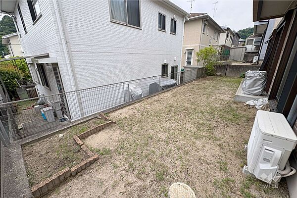庭［2025年6月8日撮影］