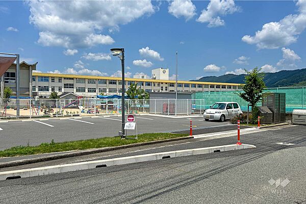 川西北小学校[公立]の外観