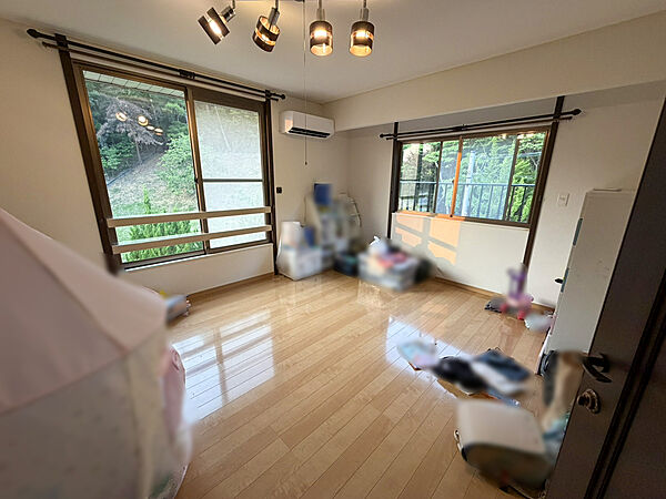2階北西側洋室約8帖［2026年7月21日撮影］