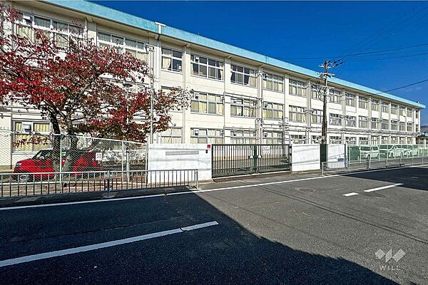 明峰小学校[公立]の外観