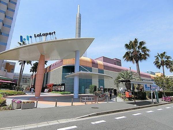 ららぽーとTOKYO－BAY 徒歩4分。 250m