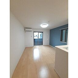 さらら 1階ワンルームのリビング/ダイニング