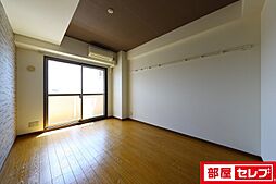 ベクヴェーム・ラウム 5階1Kのリビング/ダイニング