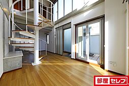 メゾネットミユキ 2階2LDKのリビング/ダイニング