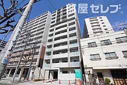 アーデル　ドルフ