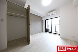 ディアレイシャス矢場町 3階1Kのリビング/ダイニング