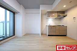 パルティール金山 4階ワンルームのリビング/ダイニング