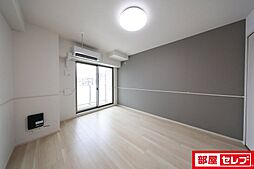 ホワイトメゾン新栄 2階1Kのリビング/ダイニング