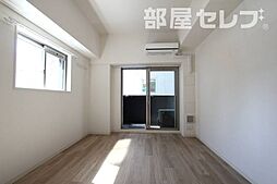 プレサンスジェネ丸の内 7階1Kのリビング/ダイニング