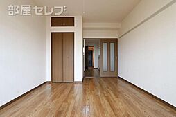 Tres En Vogue 1階1DKのリビング/ダイニング