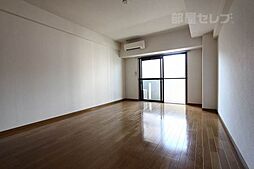 ウイングパーク 7階1Kのリビング/ダイニング