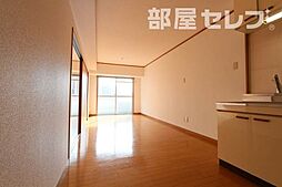 上前津寿ビル 6階1LDKのリビング/ダイニング