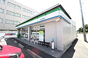 ファミリーマート金山正木橋店 54m