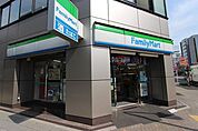 ファミリーマート丸の内大津通店 154m