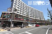 トスカショッピングセンター 554m