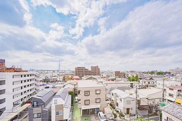 【眺望】バルコニーからの開放的な眺望です。