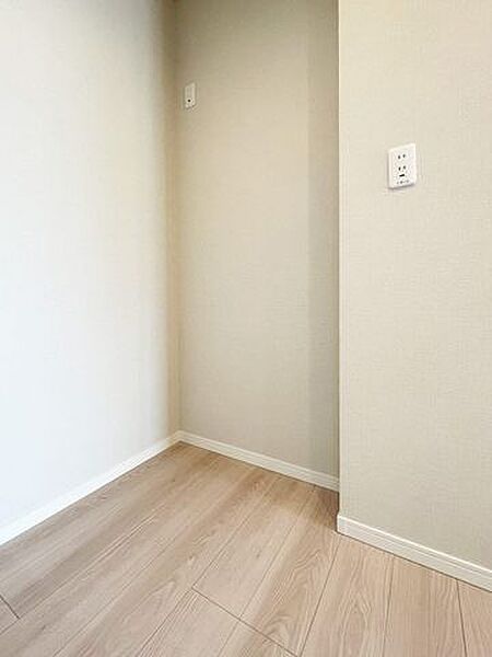 【冷蔵庫置場】