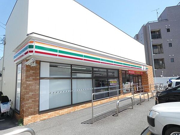 セブンイレブン墨田5丁目店 徒歩4分。 260m