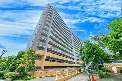 外観:【外観】2棟合計227戸のビッグコミュニティ!(サザンウィングは112戸) 外観:【外観】2棟合計227戸のビッグコミュニティ!(サザンウィングは112戸)