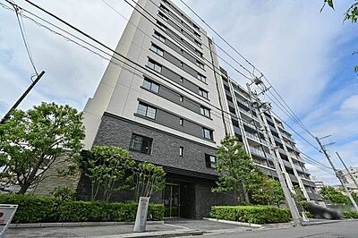 外観:○総戸数122戸の大規模レジデンス 外観:○総戸数122戸の大規模レジデンス