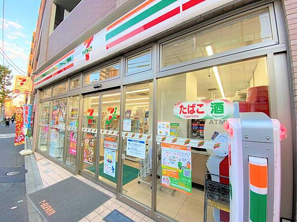 セブンイレブン西日暮里道灌山通り店 徒歩5分。 350m