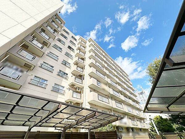 【外観】総戸数127戸のビッグコミュニティ