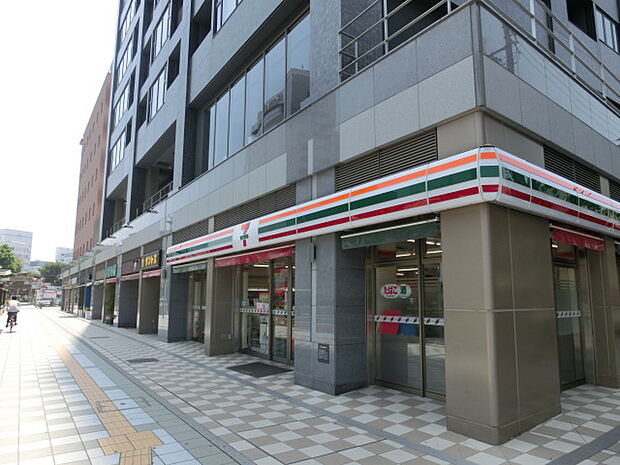 セブンイレブン 浜松板屋町店（176m）