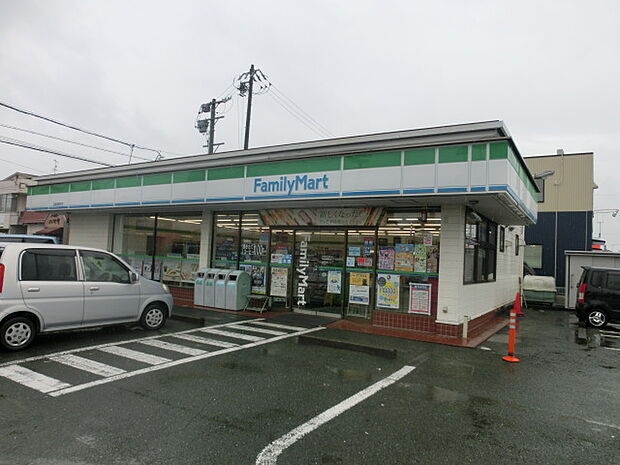 ファミリーマート 浜松参野町店（603m）