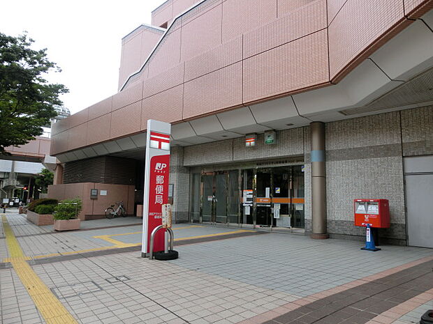 浜松アクトシティ内郵便局（343m）