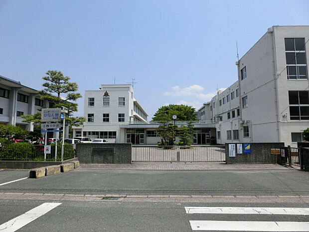 浜松市立江西中学校（1585m）