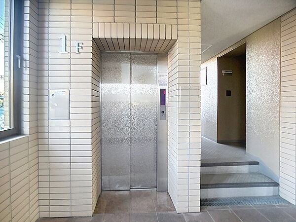 エレベーター