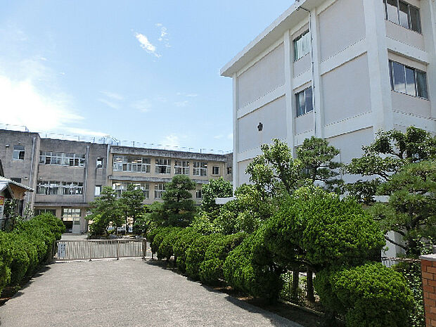 浜松市立可美中学校（1920m）