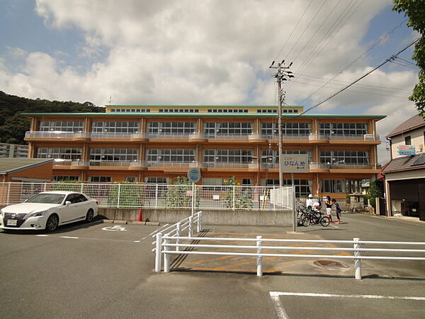浜松市立気賀小学校（678m）