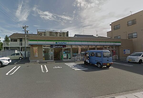 ファミリーマート浜松東本郷店（349m）