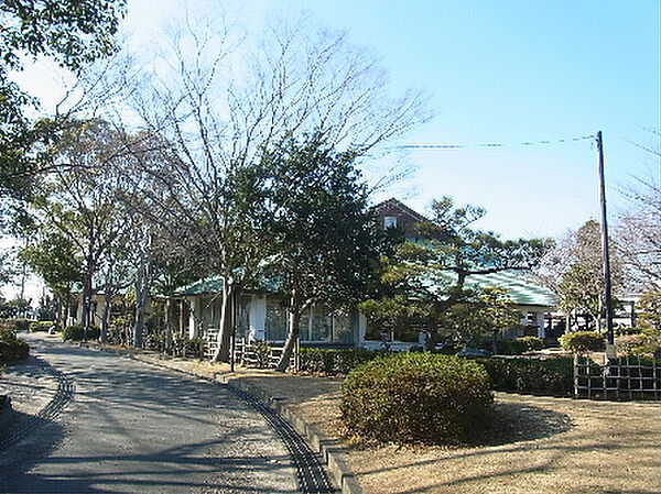 湖西市立新居図書館（1263m）