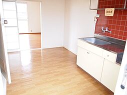 糸井ハイツ 101 1階1DKのリビング/ダイニング