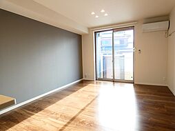 シャーメゾンブルック 102 1階1LDKのリビング/ダイニング