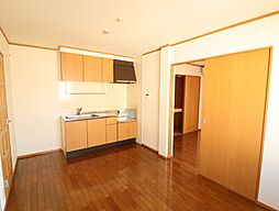 シャトードセピア 302 3階2DKのリビング/ダイニング