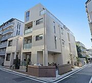 クラージュ 3階 築3年8ヶ月の賃貸物件